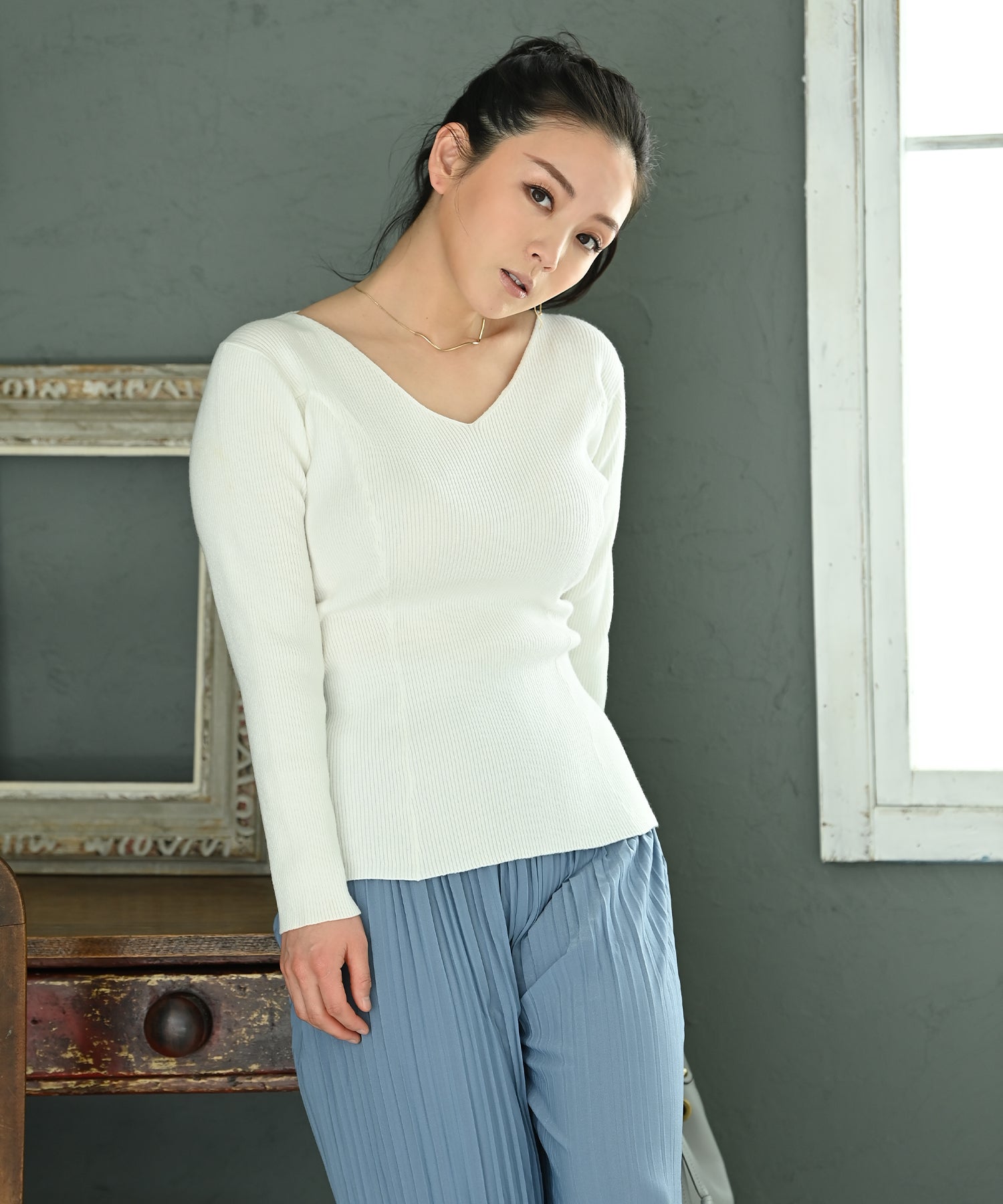 Vネックリブニット index 《5色展開》Vネックリブニット【洗濯機洗い可】 : マルイ