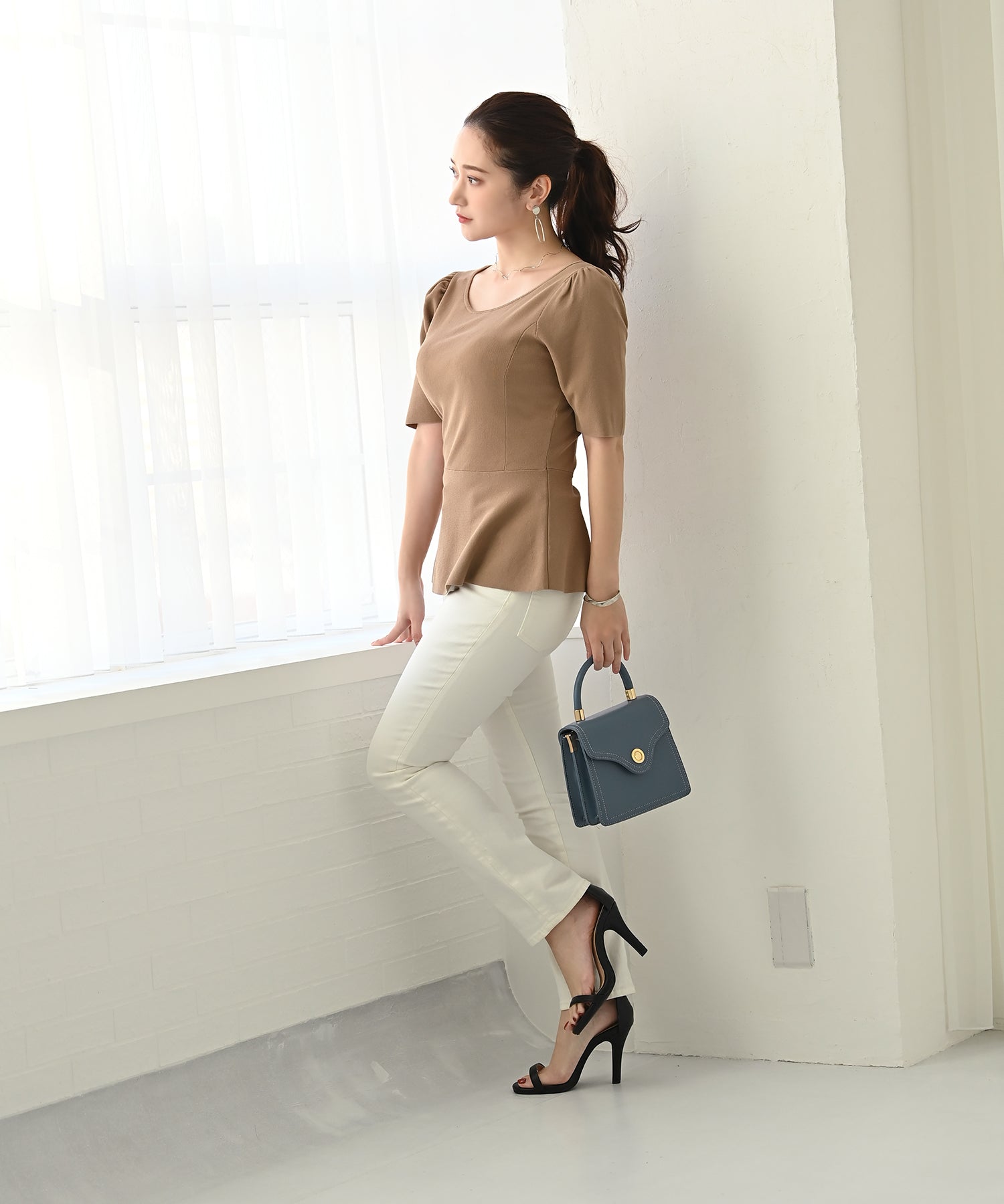 バックパールペプラムニット – バストサイズから探す – HEART CLOSET  