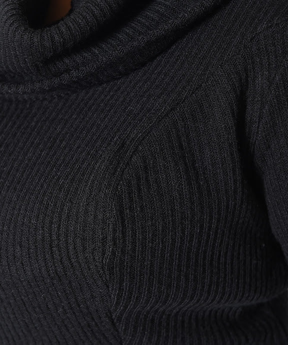 HIDOLATRAL THEODOL ハート胸空きニット BLACK ハート胸空きニット》BLACK | HIDOLATRAL THEODOL