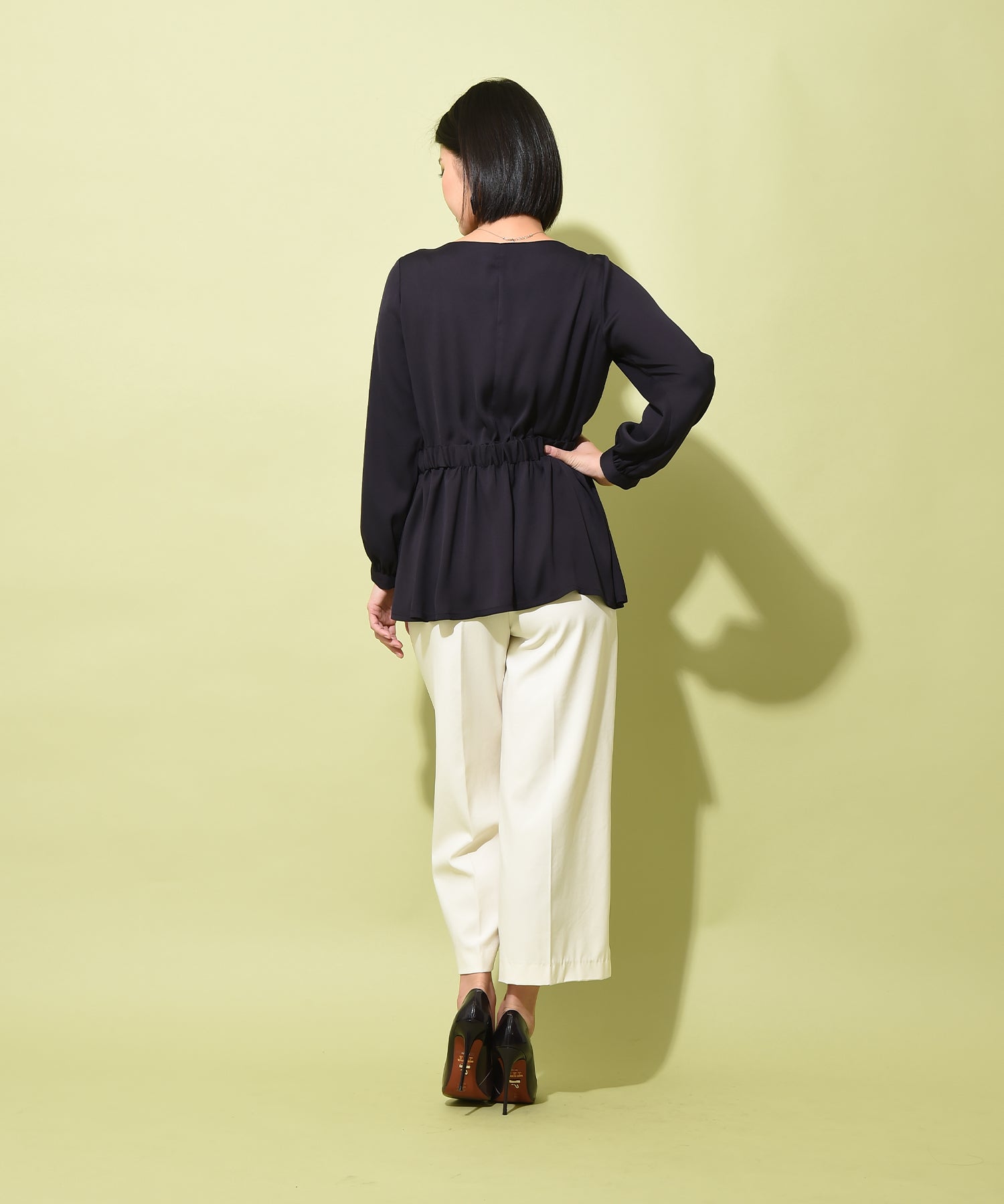 HEART CLOSET Lフロントデザインボタンブラウス　ハトクロ フロントデザインボタンブラウス – バストサイズから探す