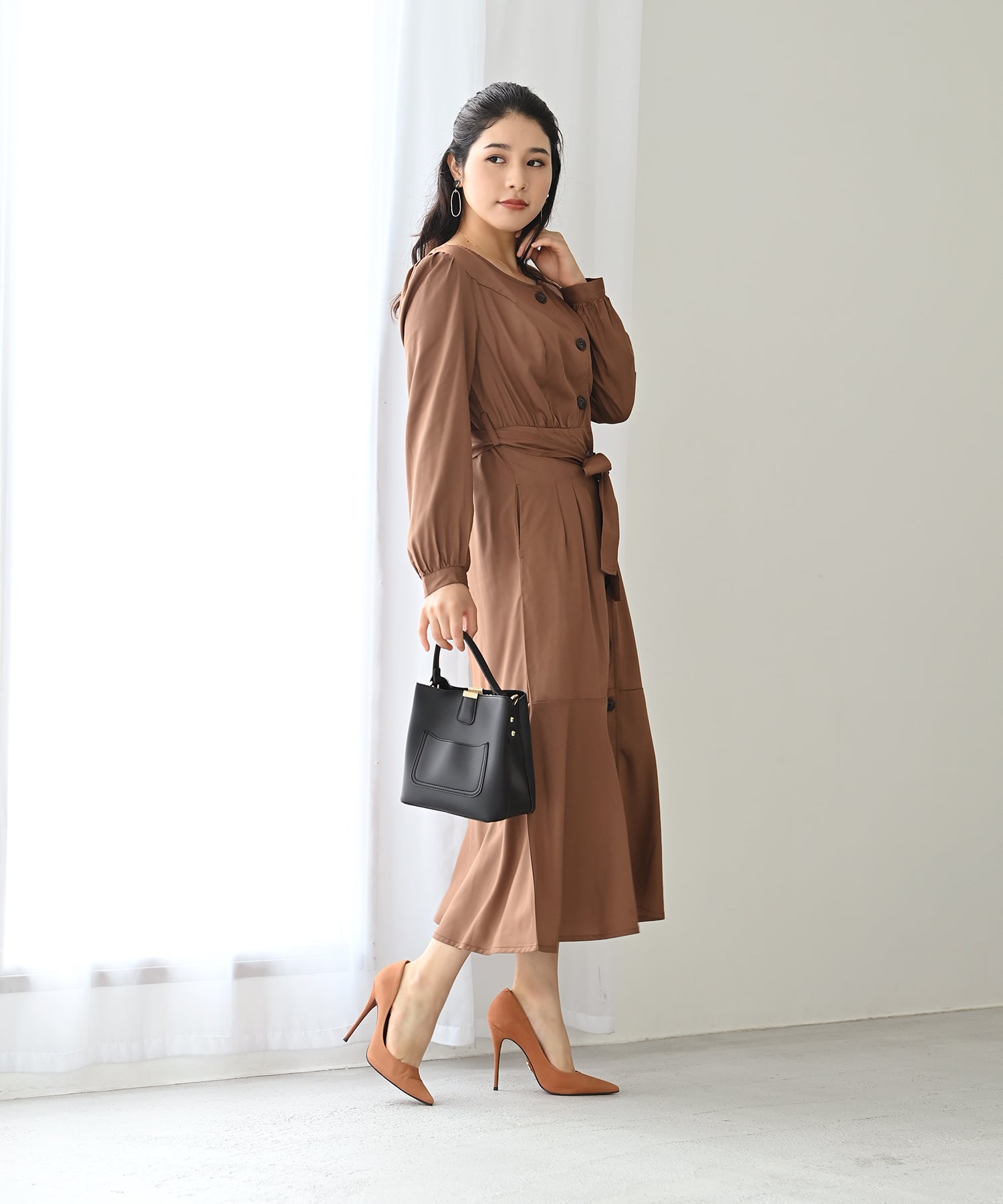 【人気デザイン】バーバリー☆ホースフェリー 長袖ワンピース ハーフボタン 長袖フロントボタンマーメイドワンピース – バストサイズから